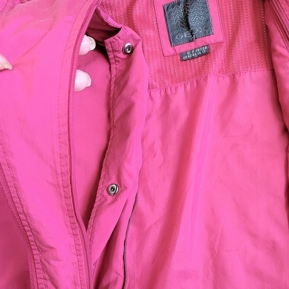 Geox Respira Hooded Thermal Jacket in Pink Rose Size Small - Picture 11 of 17